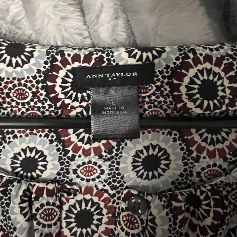 Ann Taylor size large